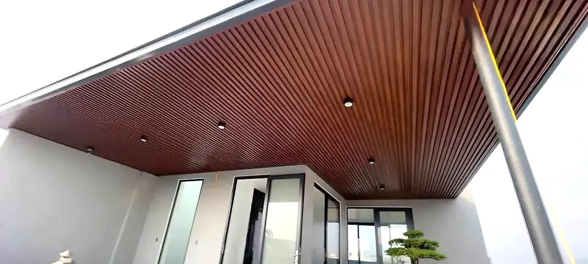 Công trình trần nhôm ngoại thất — mái hiên